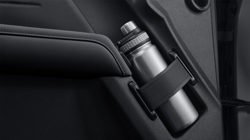 HAVAL H7, Место для бутылок 